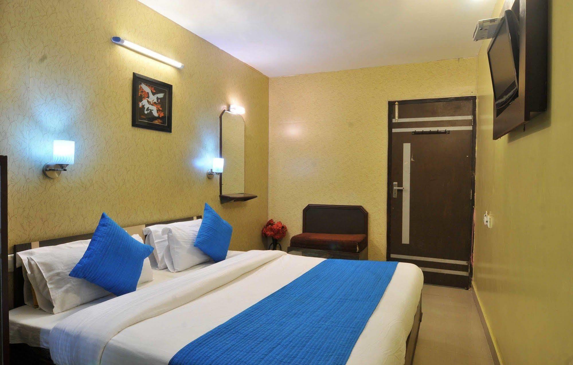Hotel Singh International,